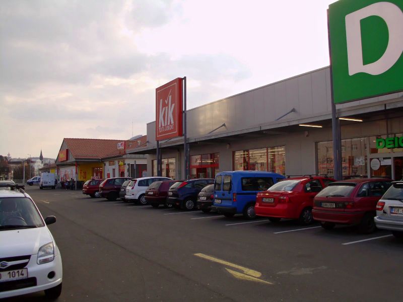 Soubor:Kik Teplice Masarykova zleva.jpg