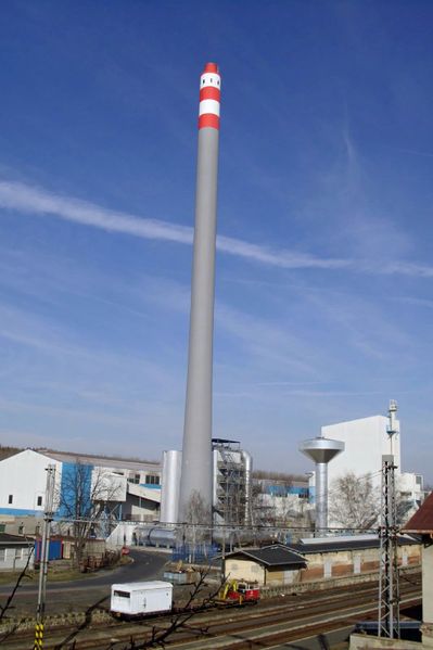 Soubor:AGC Processing Teplice komin.jpg